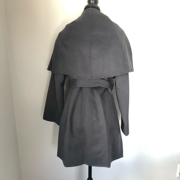 Tahari Marilyn Cape Overlay Wool Blend Coat New With Tag - Picture 3 of 8